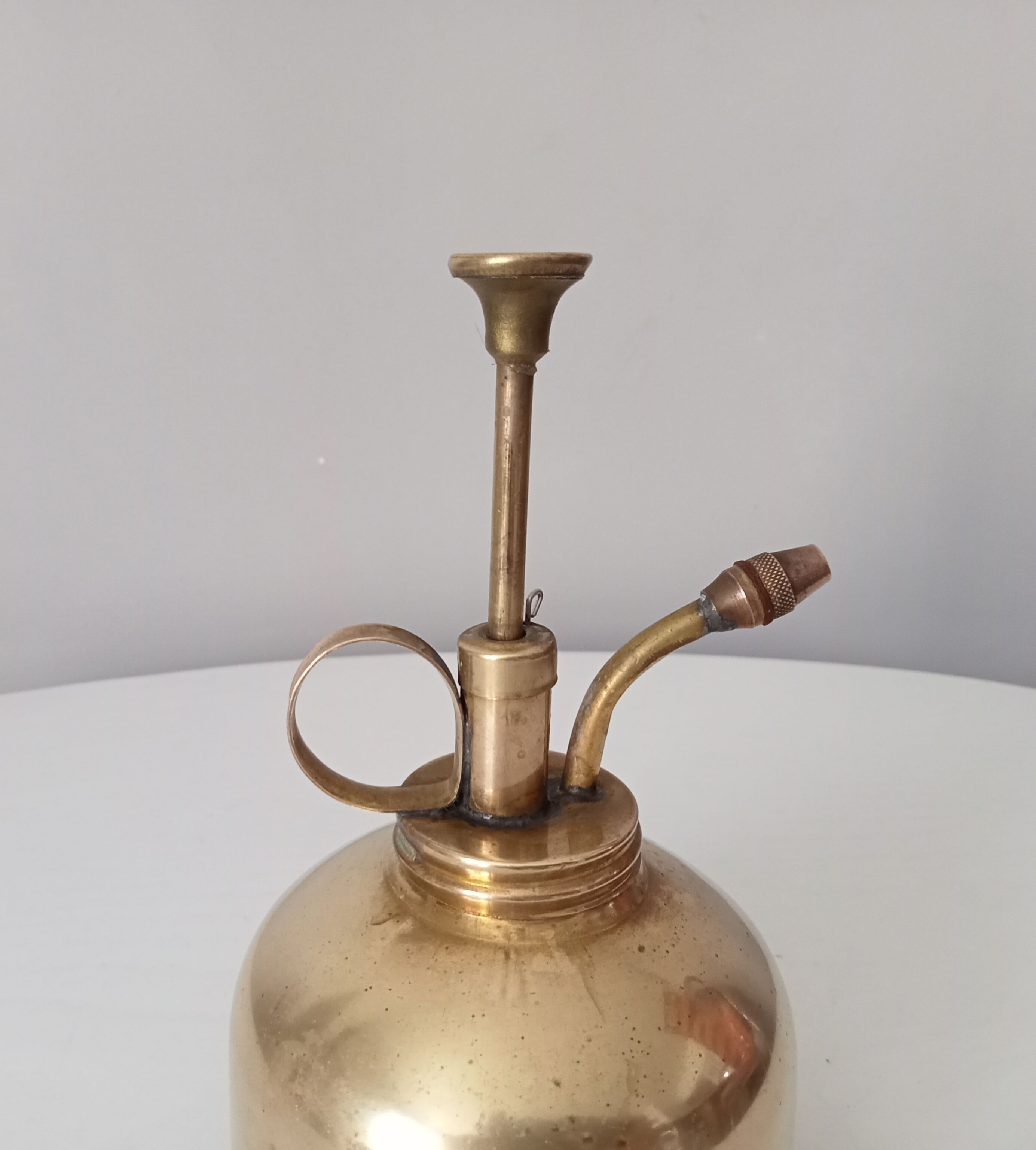 Vaporizer for vintage plants 70s