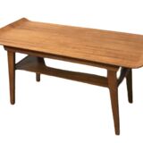 Table basse scandinave en bois massif