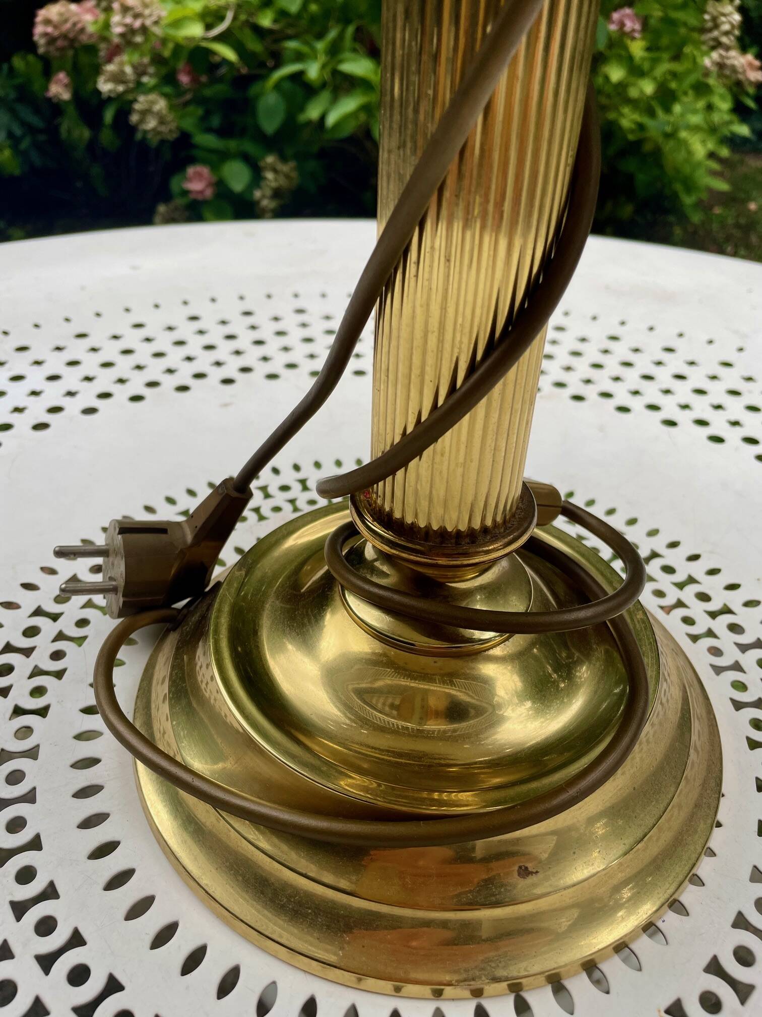 Vintage half moon brass lamp