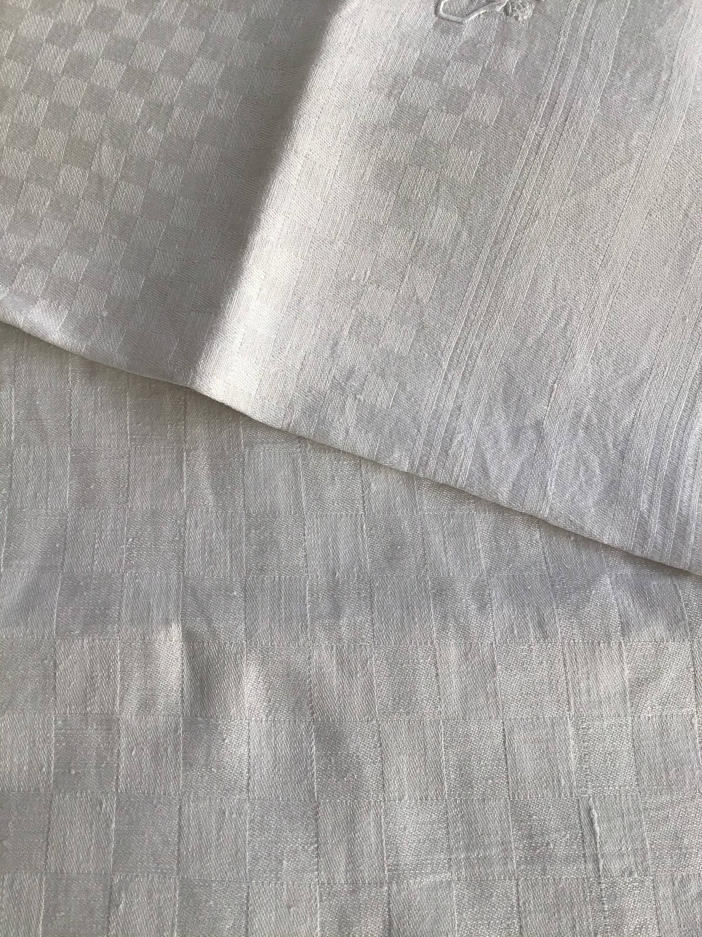 9 towels LS or ES damask tiles stripes