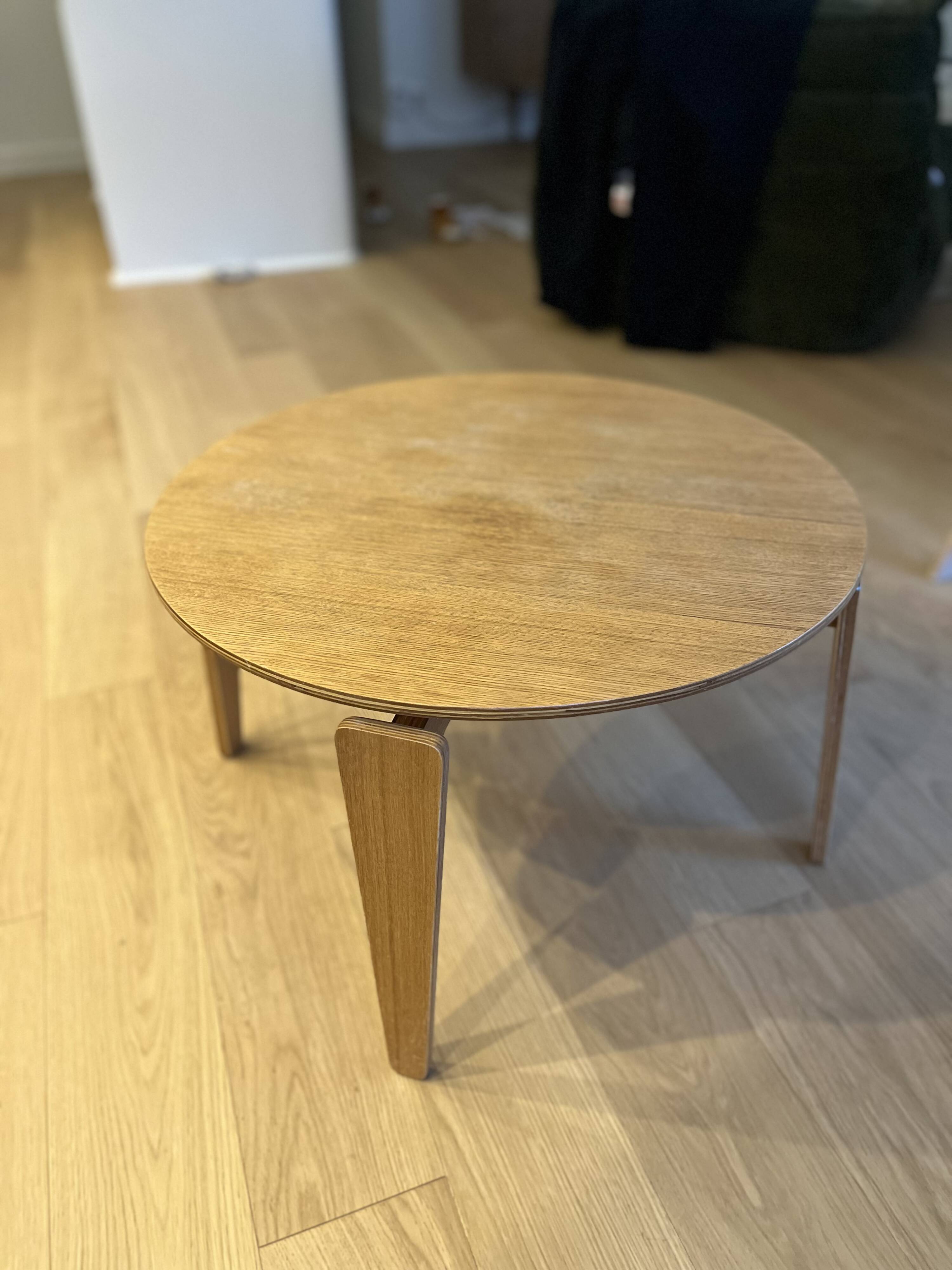 Table basse scandinave