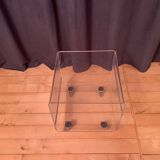 Table d'appoint mobile en lucite, 1970