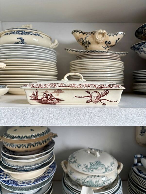 Boîte à peigne K&G Lunéville en terre de fer marron