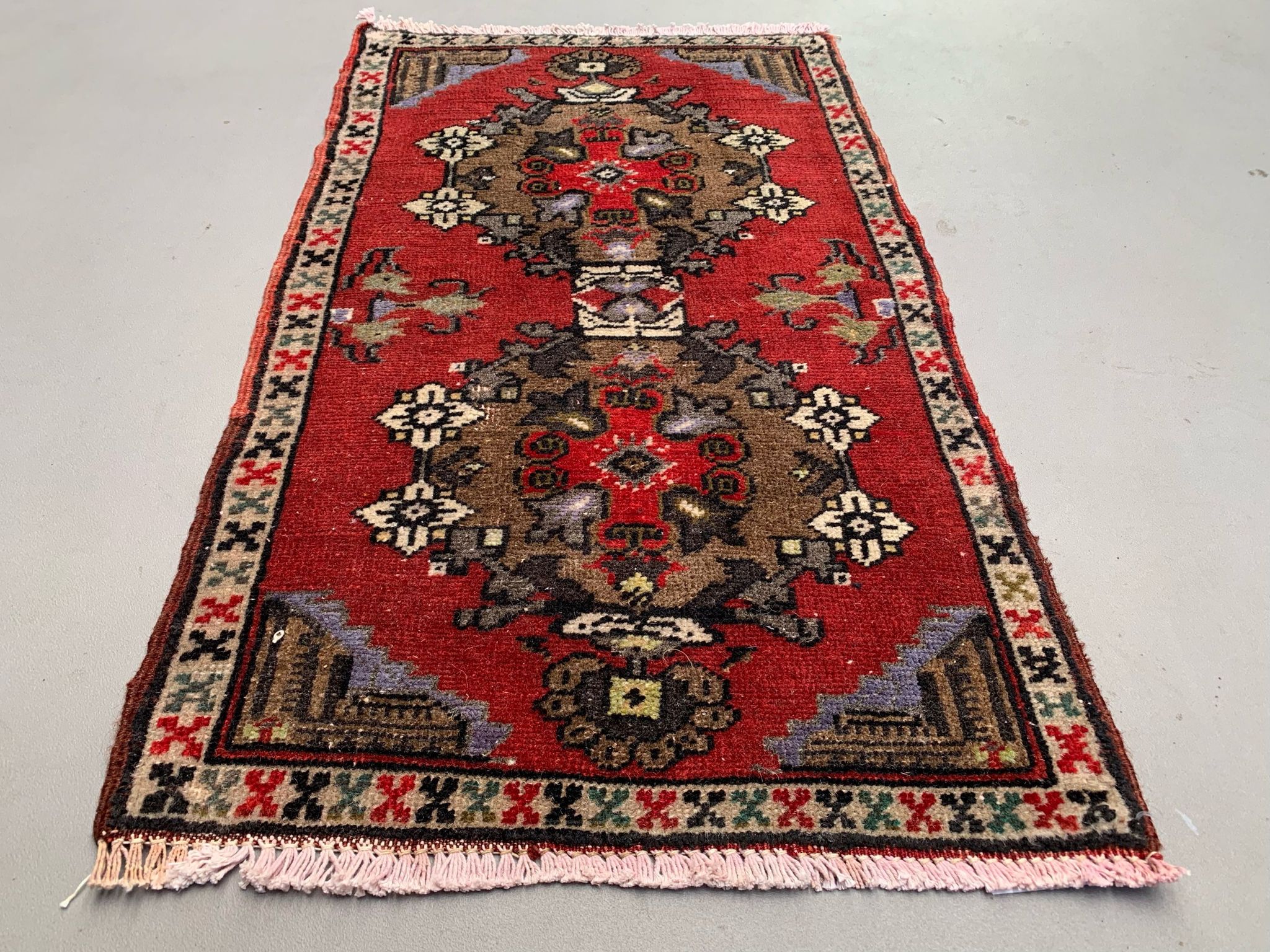 Small Vintage Turkish Rug 90x51 cm, Short Runner, Tribal, Shabby Chic