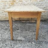 Farmhouse table