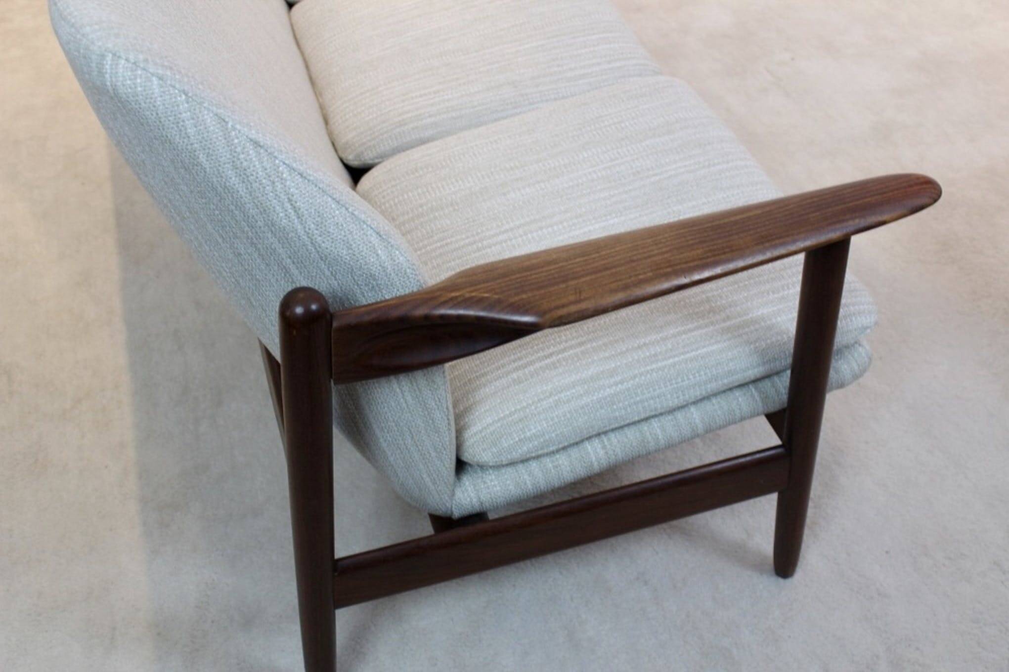 Scandinavian teak sofa Hulmefa