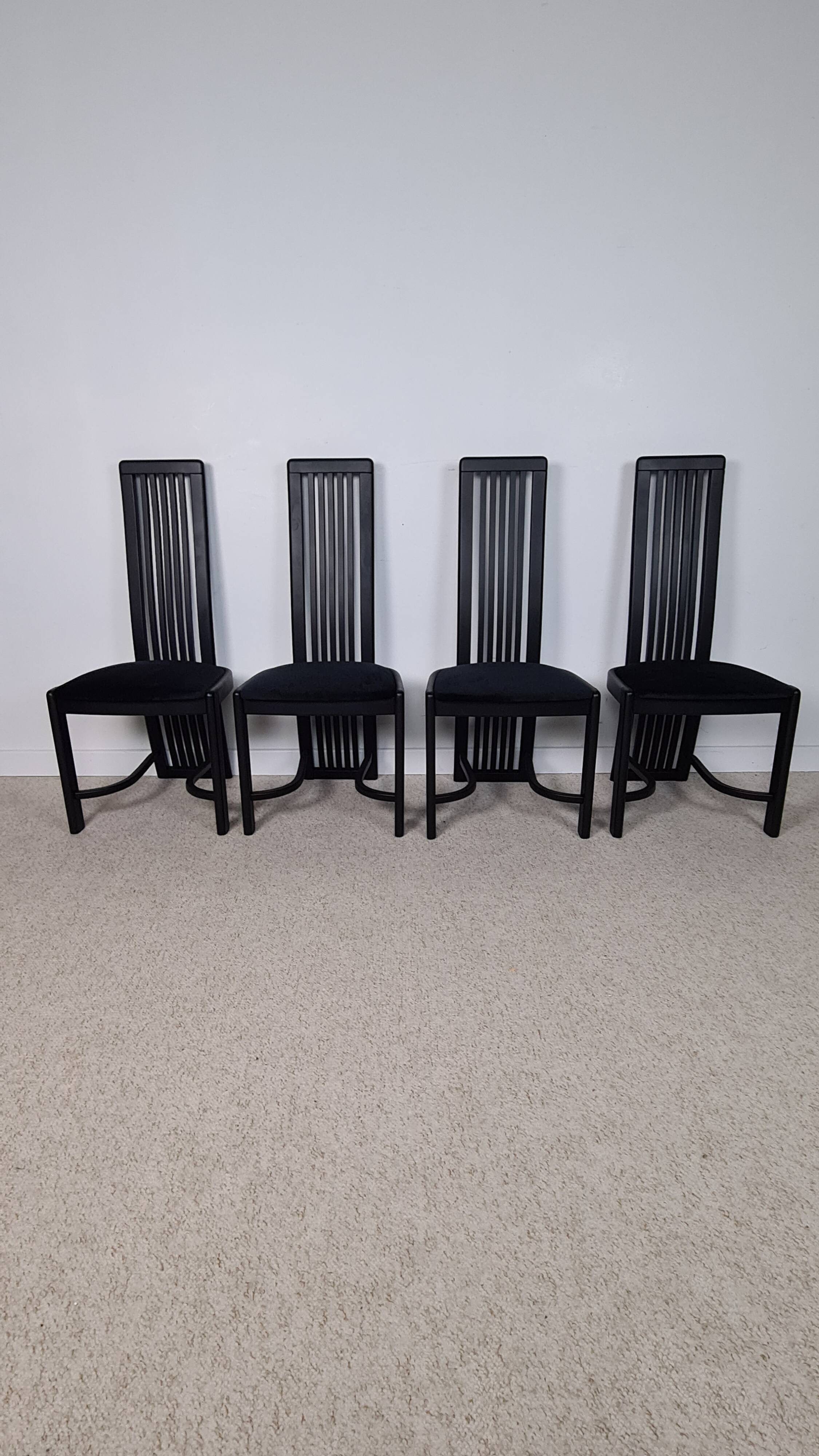 Set of four high "Slat back" chairs - Italian design 1980s