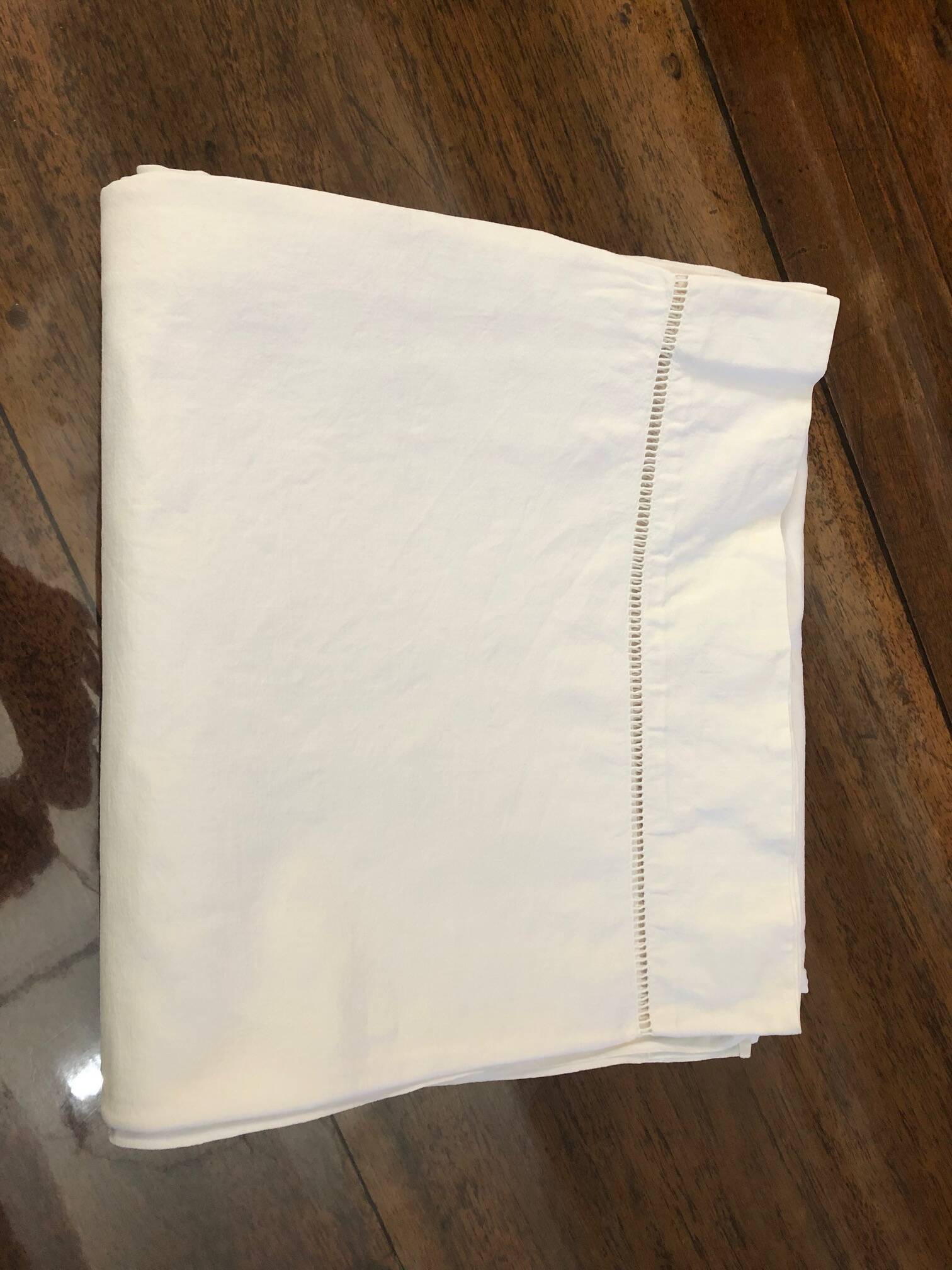 Lot de 2 draps anciens en toile blanche