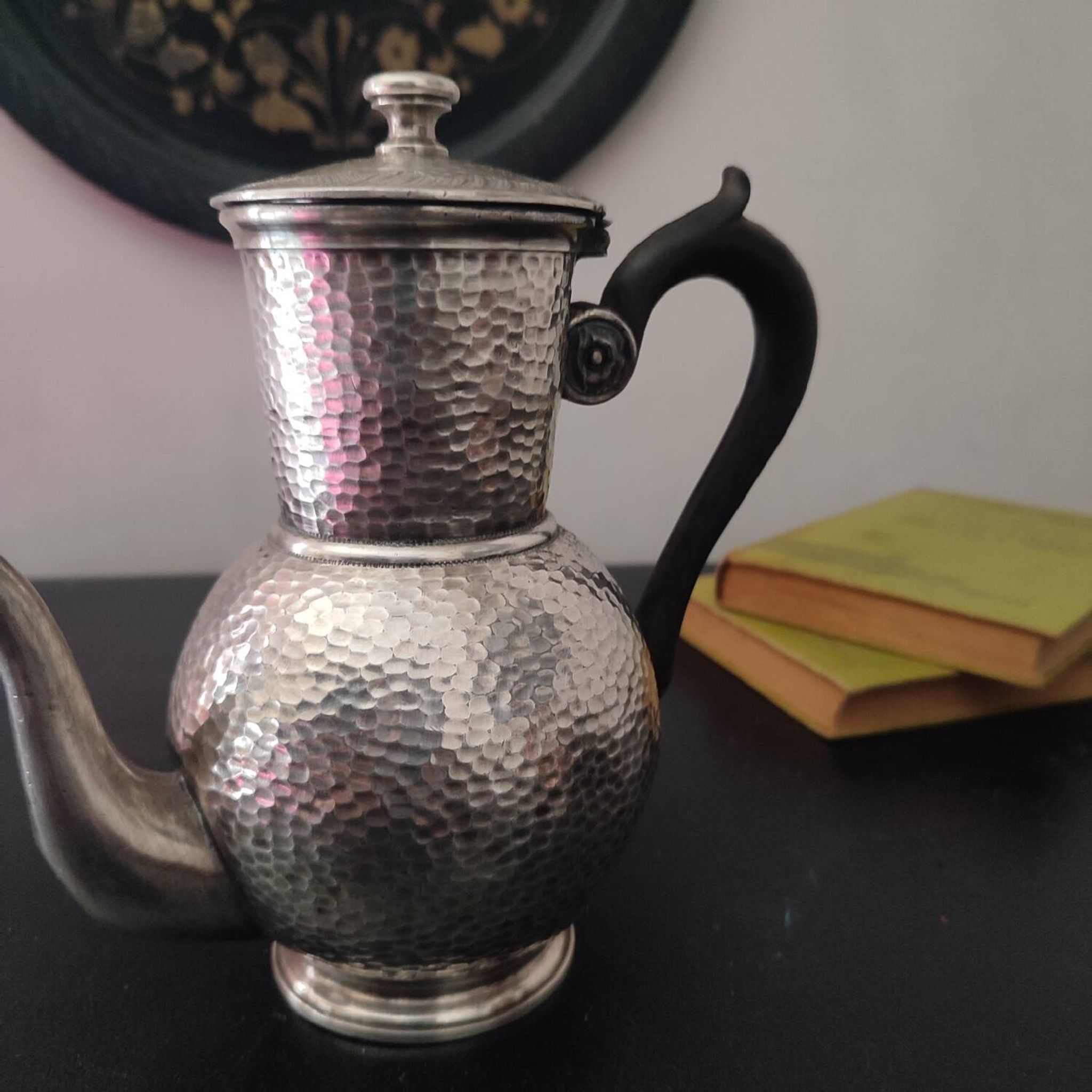 Antique english pewter hammered sheffield a la reine teapot hammered metal
