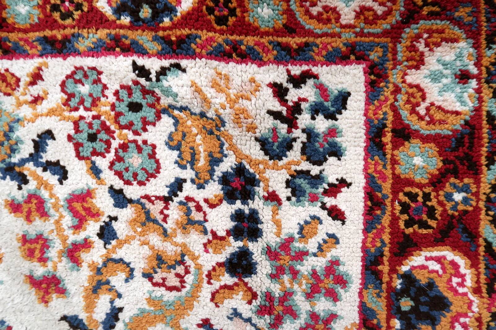 Vintage French Savonnerie wool rug, ivory field & rosace medallion, crimson border, c. 1950s — 202 × 290 cm — 1C1281