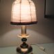 Lampe en laiton brossé et abat jour en laine  ecru  vintage années 70