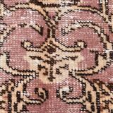 Rare Tapis Vintage Anatolie | Rose Antique & Crème Floral Rug, 185x314 Cm