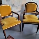Wide and comfortable bridge chair