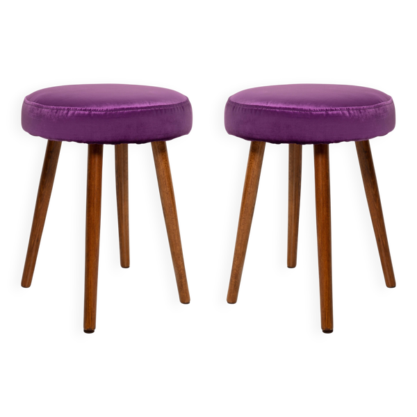 Ensemble de deux tabourets en velours violet brillant du milieu du siècle, Europe, années 1960 — Beyit
