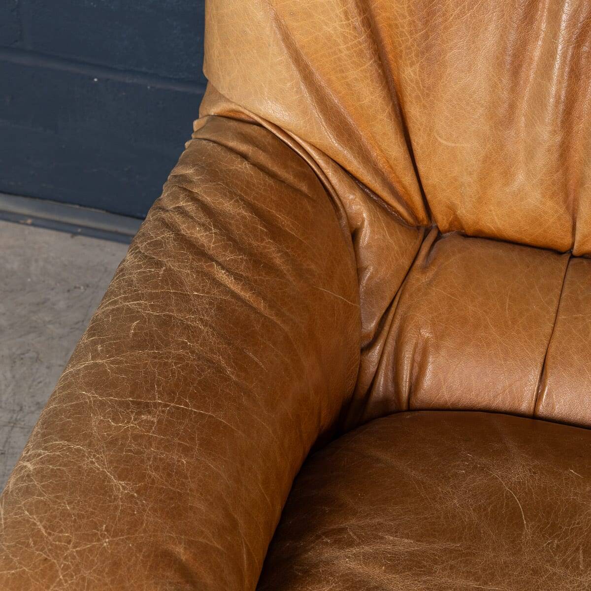 Vintage 20thc pair of italian leather lounge chairs by rossi di albizzate