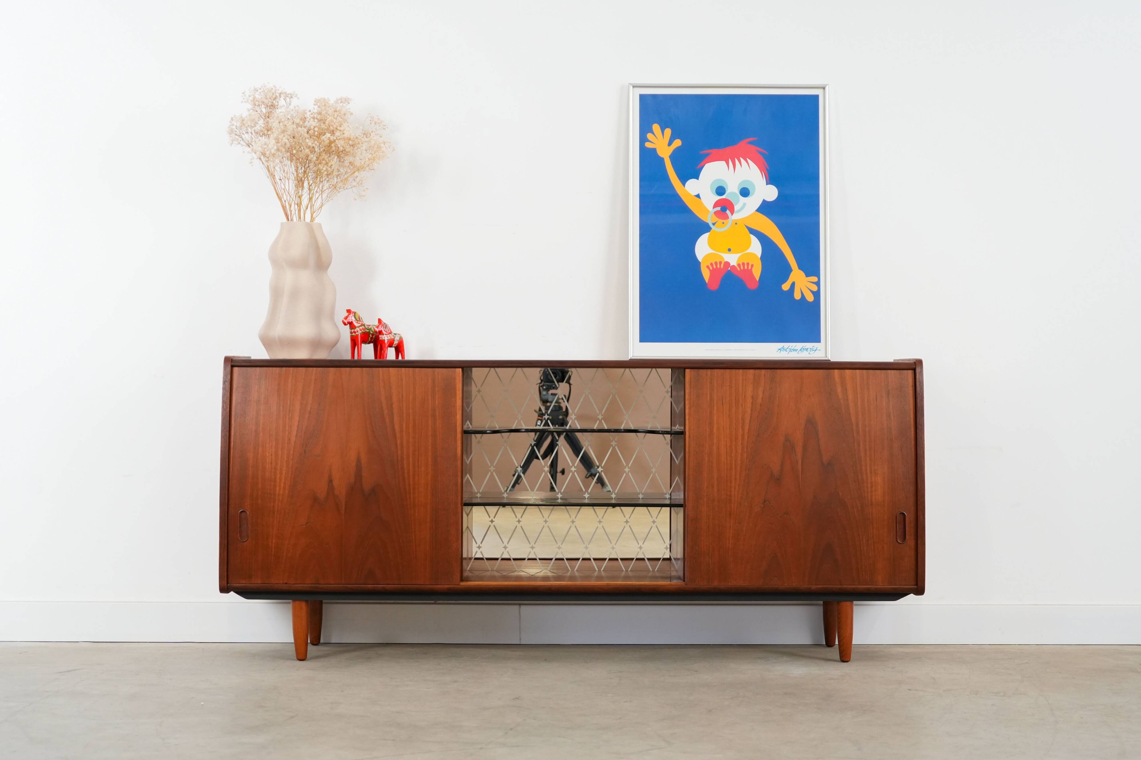 Teak sideboard, Danish design, 1970s, production: Denmark