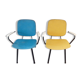 Duo de fauteuils jaune et bleu des années 1950