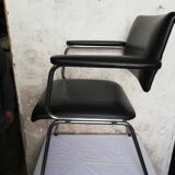 Chrome Seat with black trim
