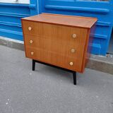 Scandinavian style chest of drawers