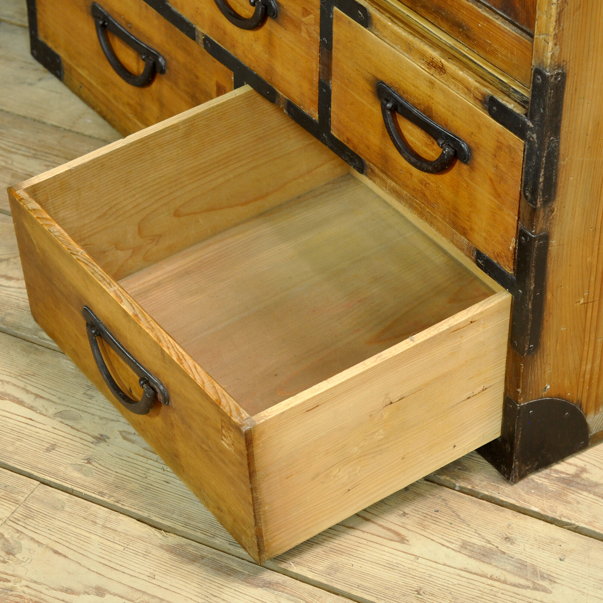 Japanese Tansu chest of drawers, circa 1900