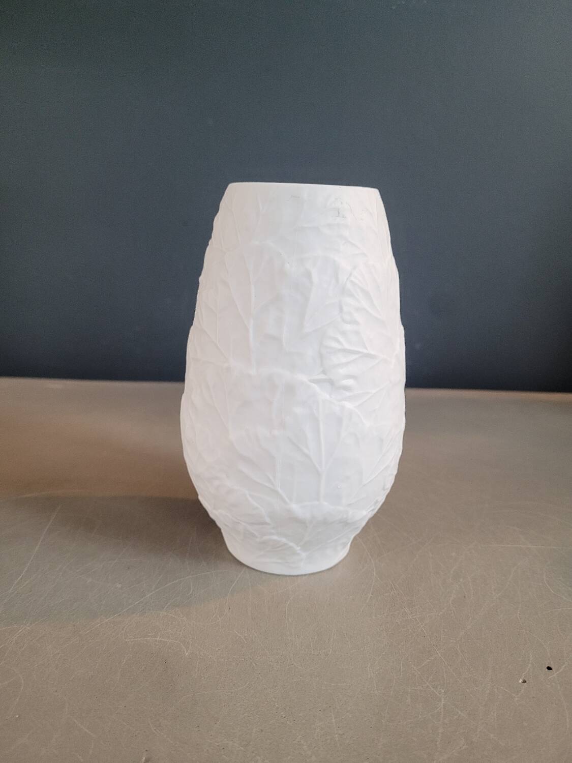 H&C Selb Bavaria Germany Heinrich Biscuit Vase