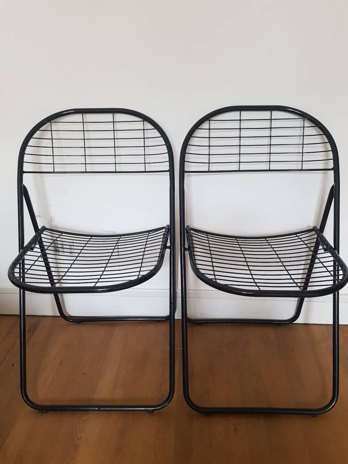 Set of 2 Alland folding chairs by Niels Gamelsgaard
