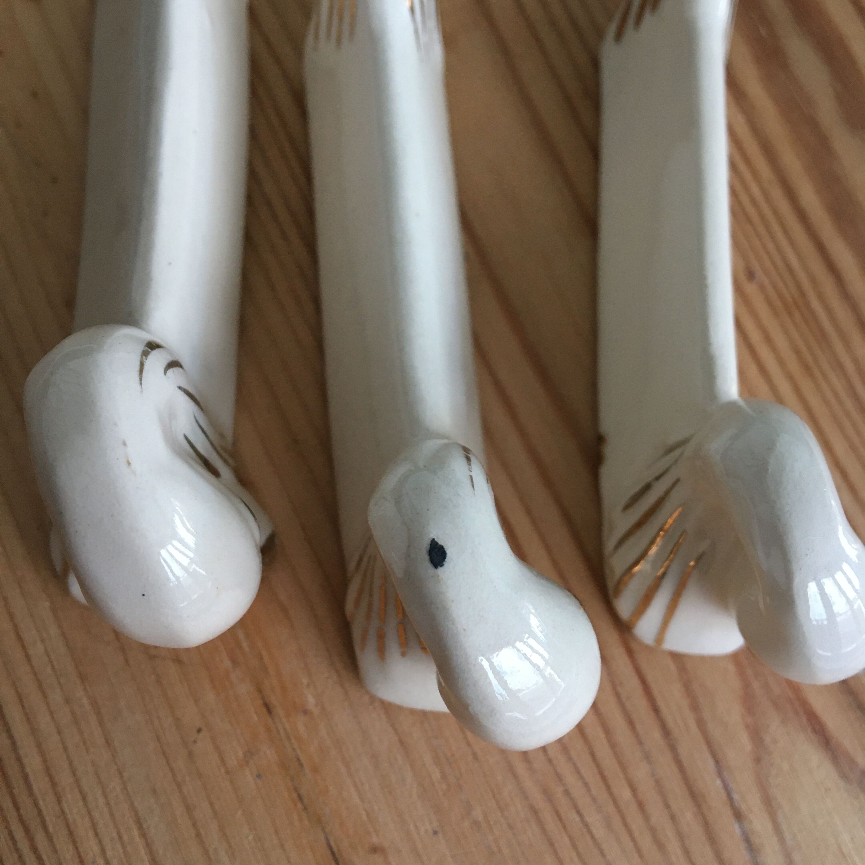 Set of 8 ceramic swan knife holders 50s