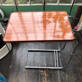 Table d'appoint réglable style formica