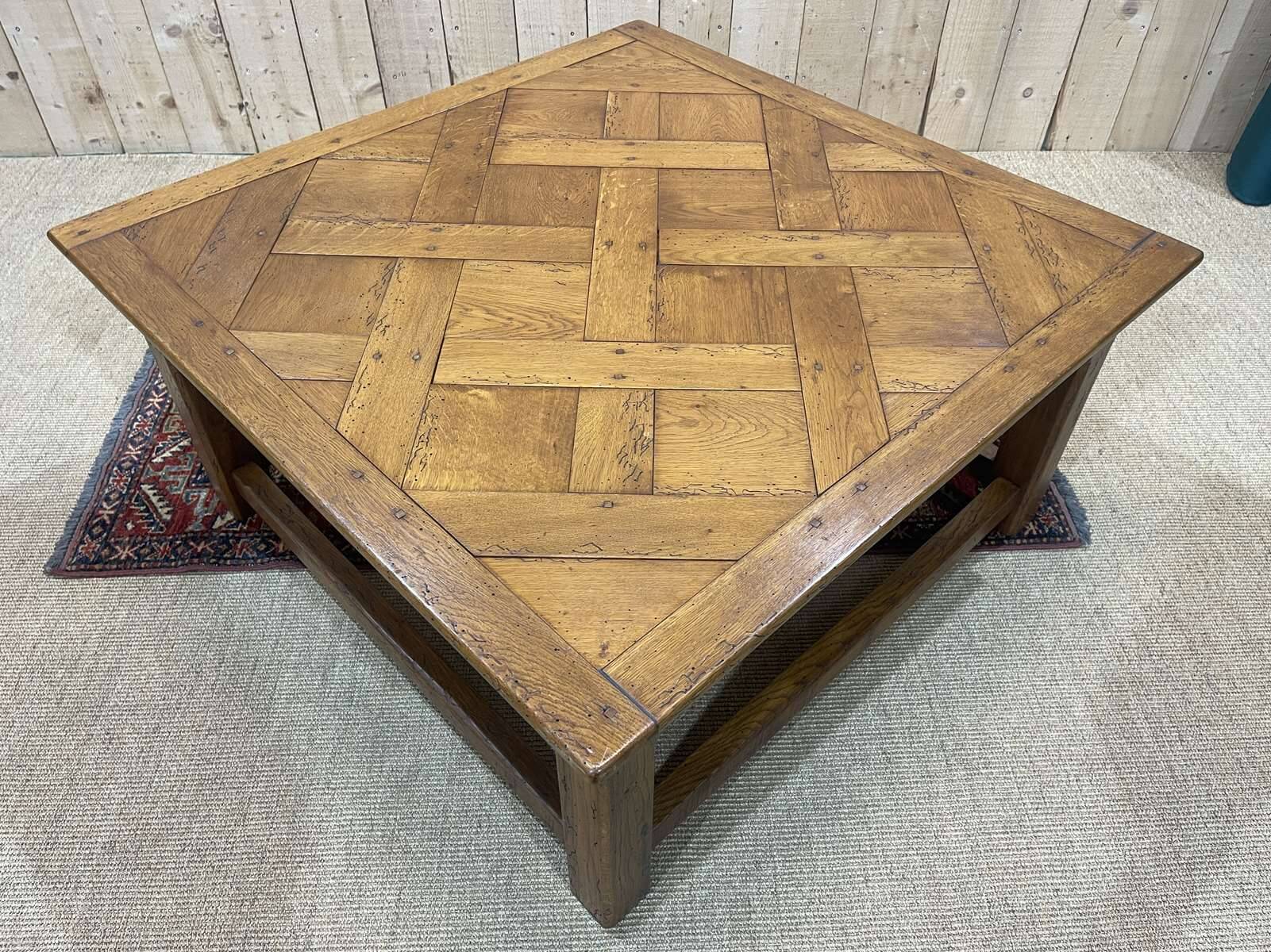 Table basse en chêne des années 1950