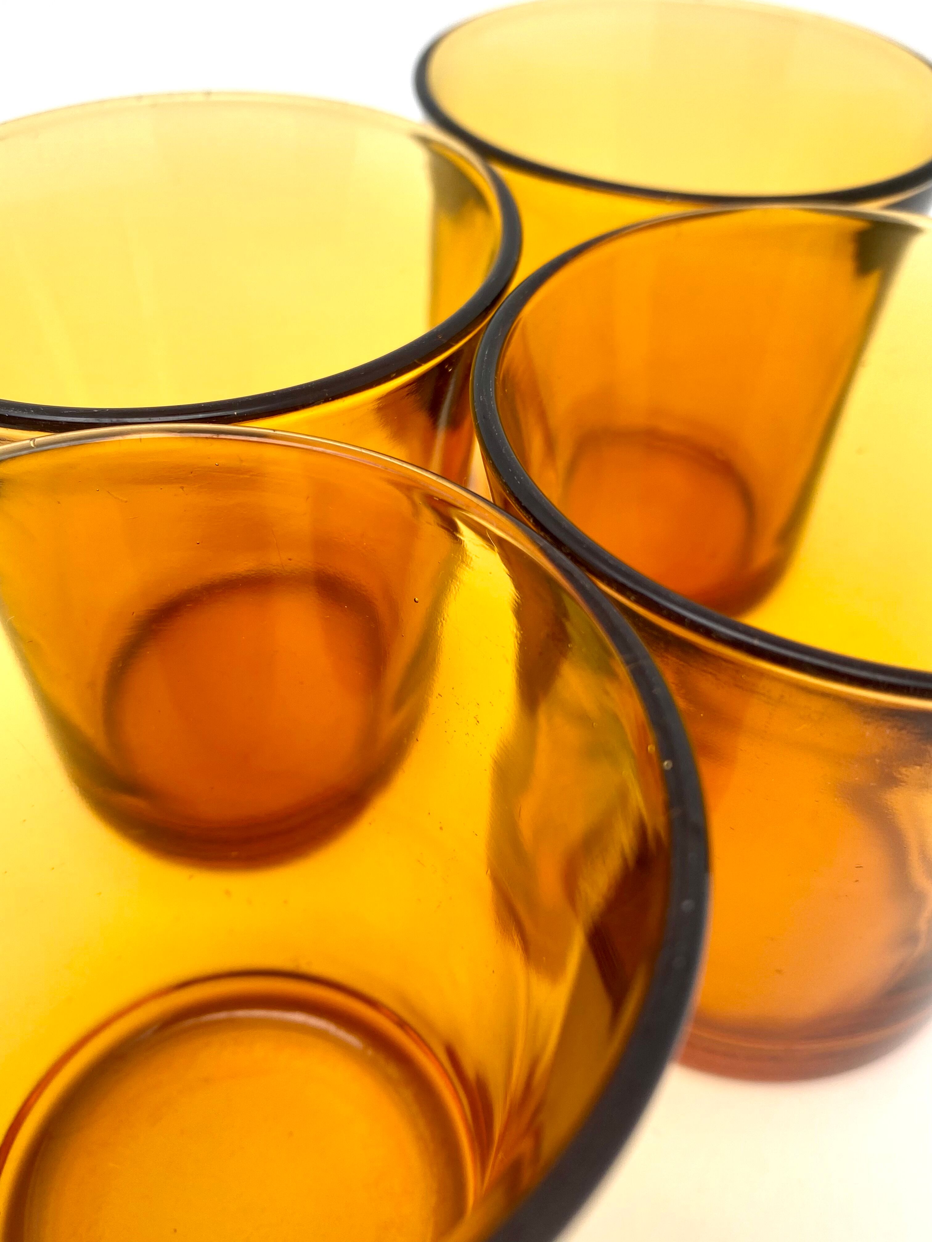 4 Duralex water glasses