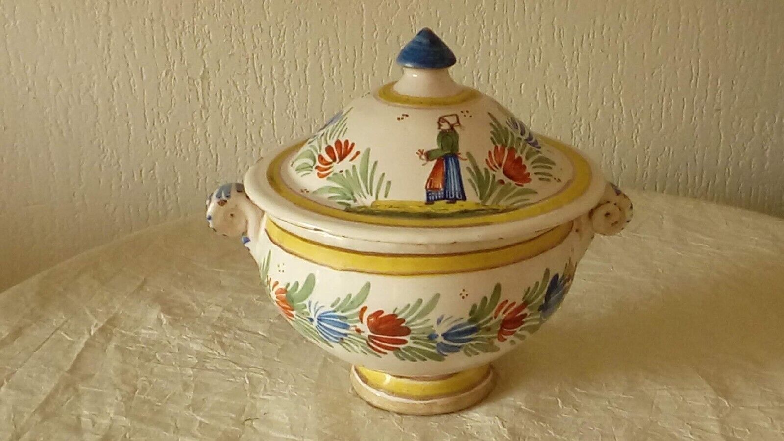 Henriot tureen 1891-1895