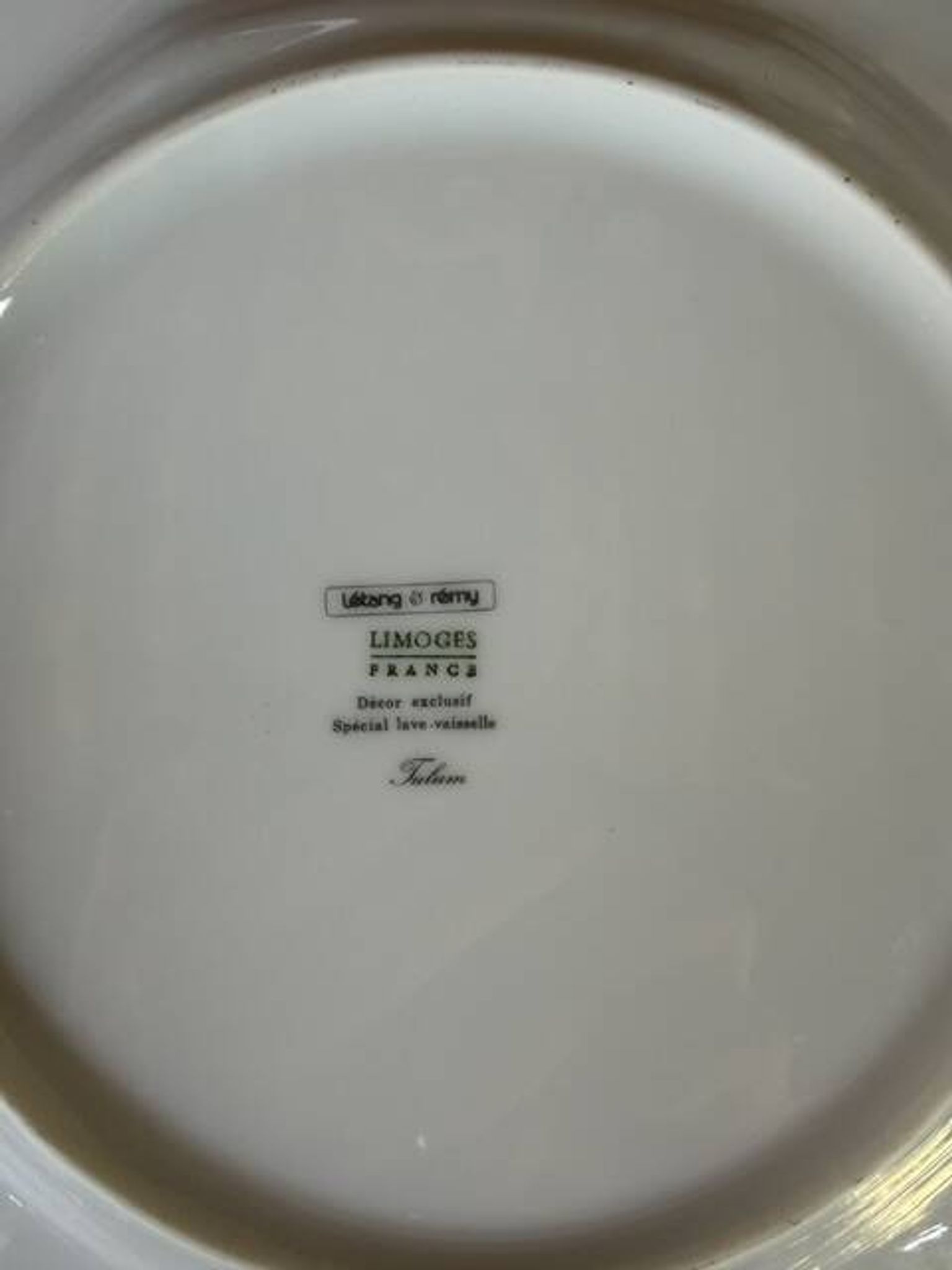 TABLE SERVICE