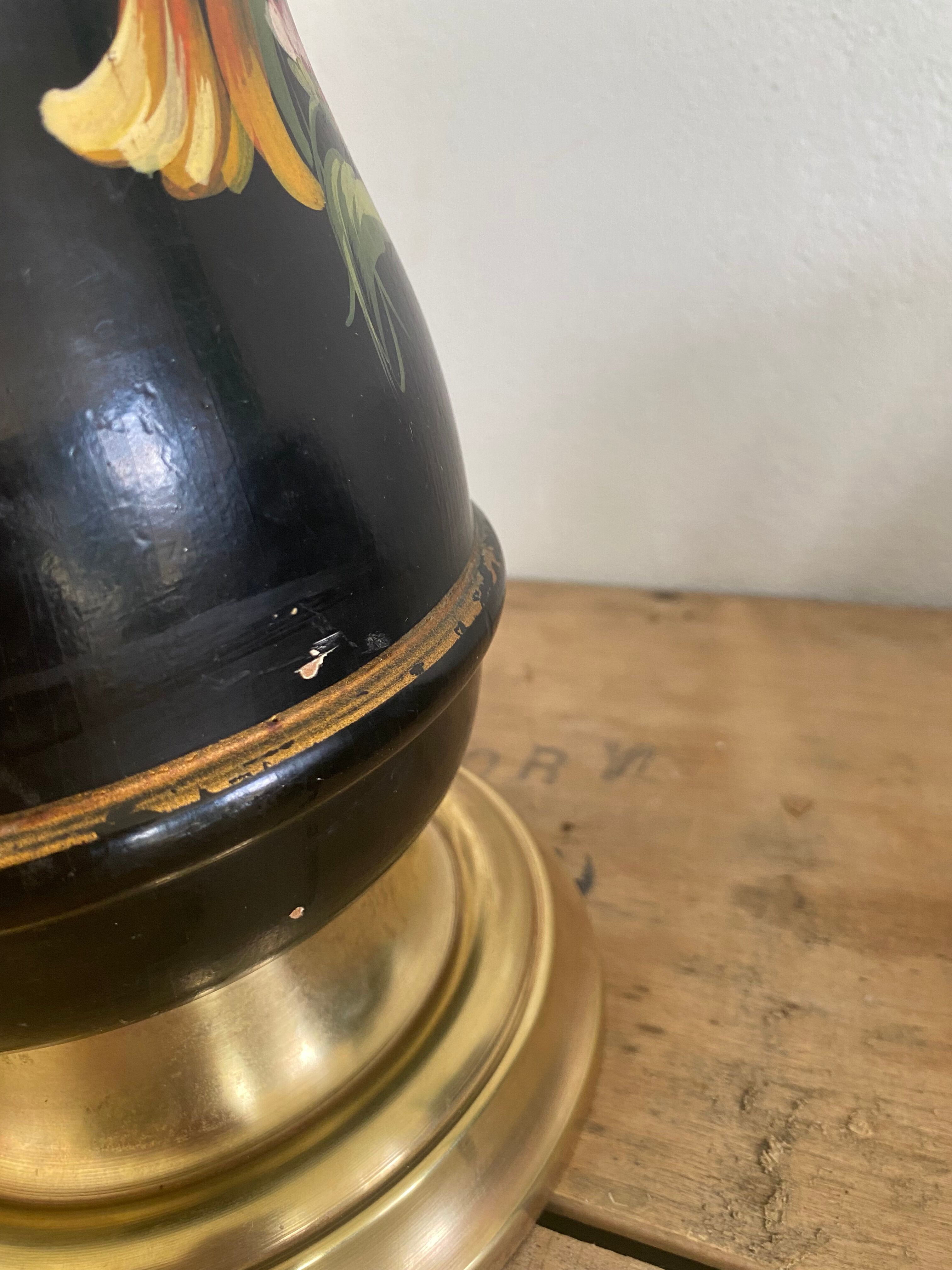19th century ceramic lamp base, 2 m fabric cable
