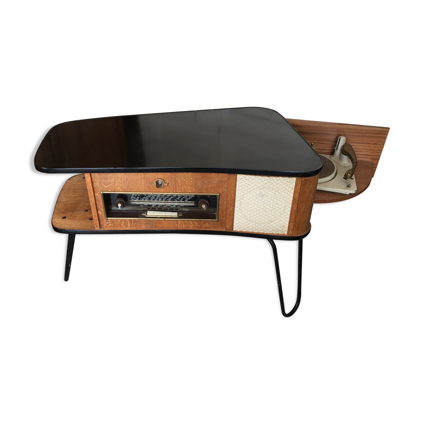 Radio furniture turns disc