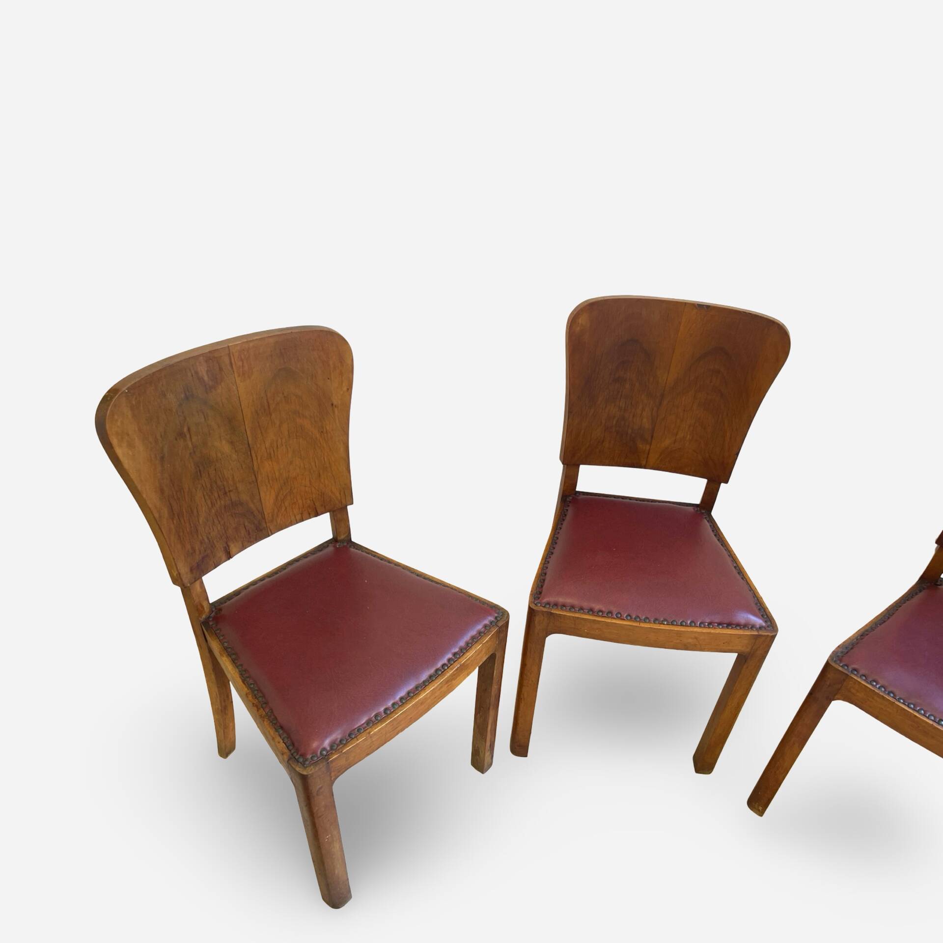 Set of 4 Art Deco dining chairs in walnut, Italy, 1930s-1940s.
