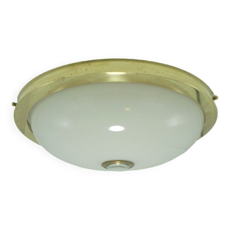 Large ceiling lamp