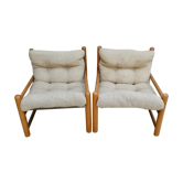 Paire de fauteuils en pin et lainage années 80