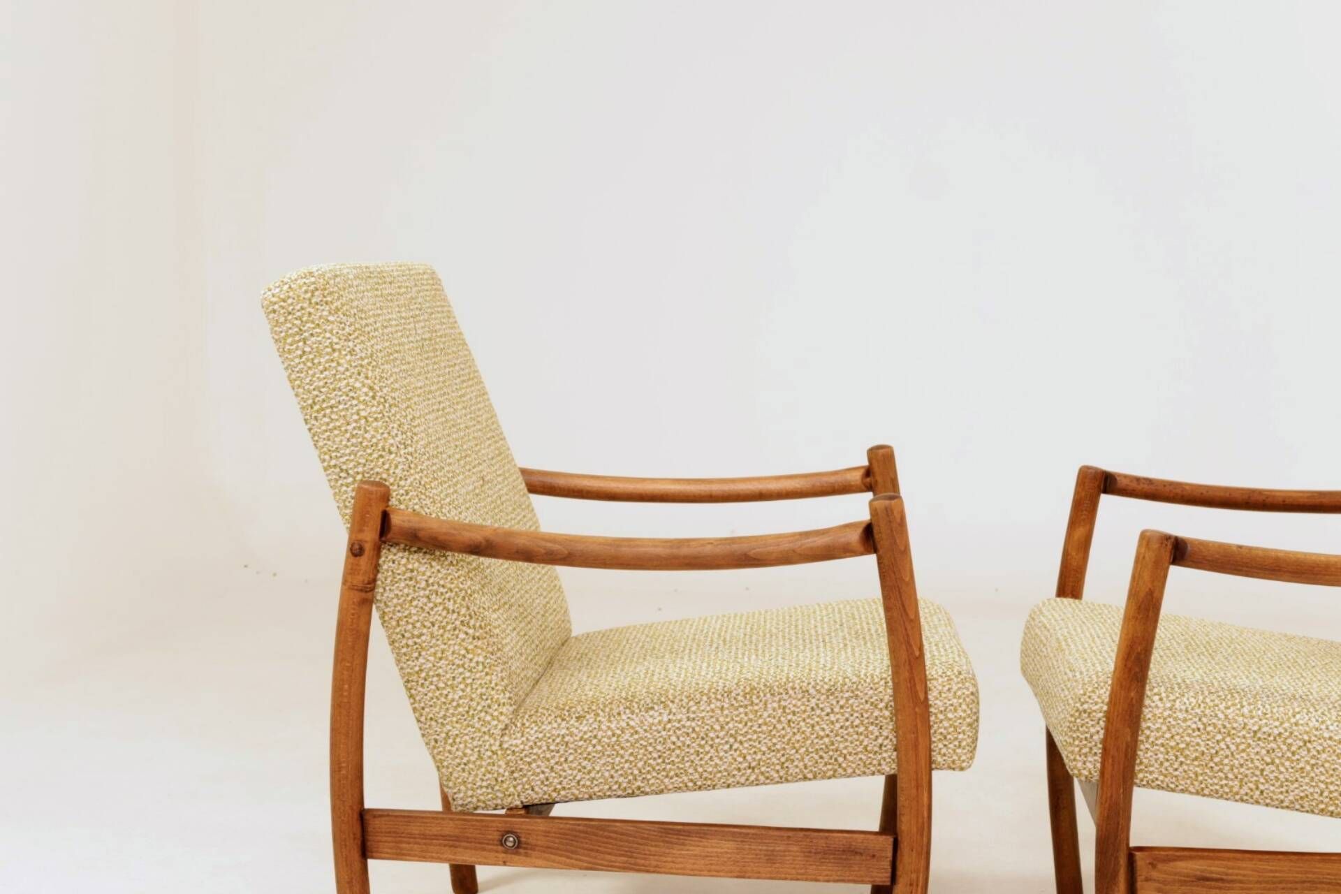 Pair of Scandinavian modern longue chairs green nebula 1970s