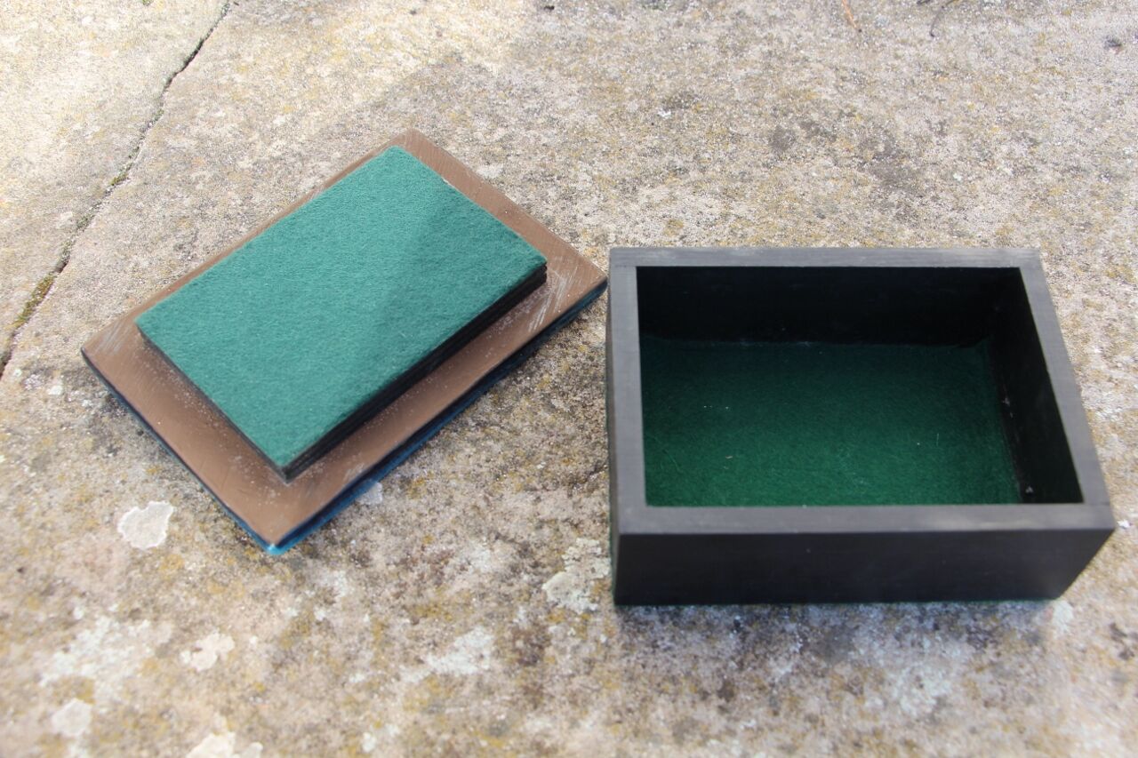 Mithé Espelt bird box