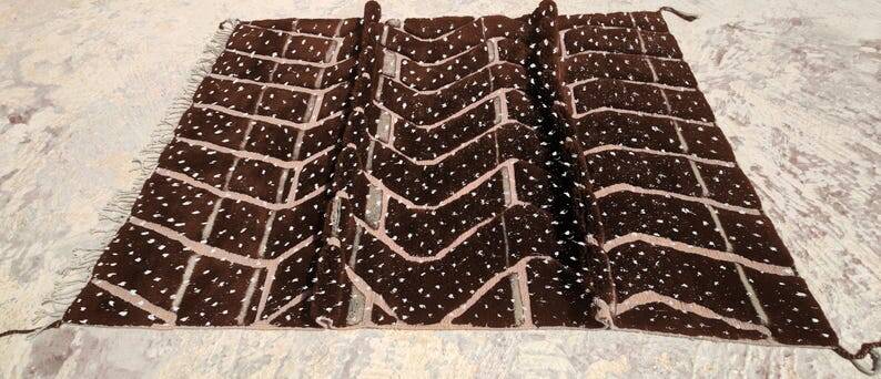 apis marocain moderne, tapis berbère Mrirt 150/250cm
