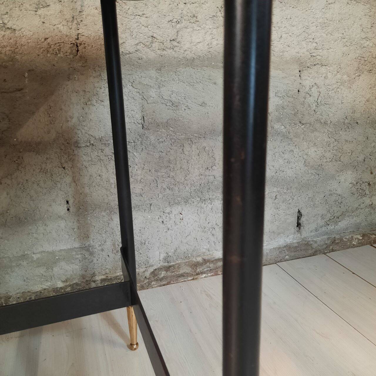 Vintage lacquered top desk with iron structure and pointed brass feet