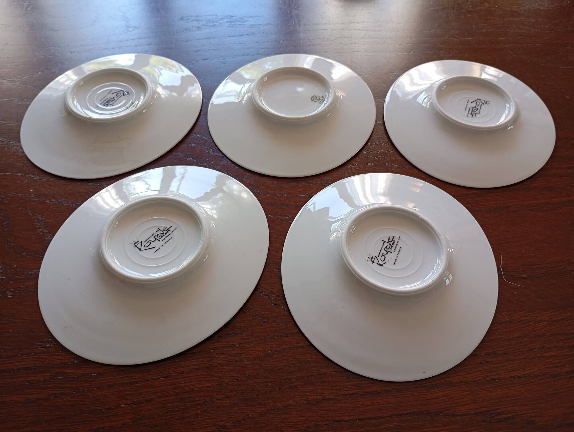 Moka cups in porcelain from Manufacture Royale (Limoges)