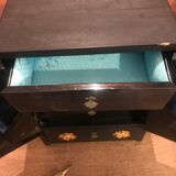 Jewelry box in black lasca