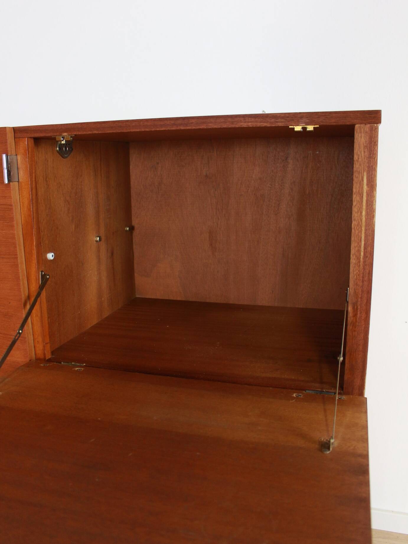 Cabinet – Pierre Guariche, Meurop