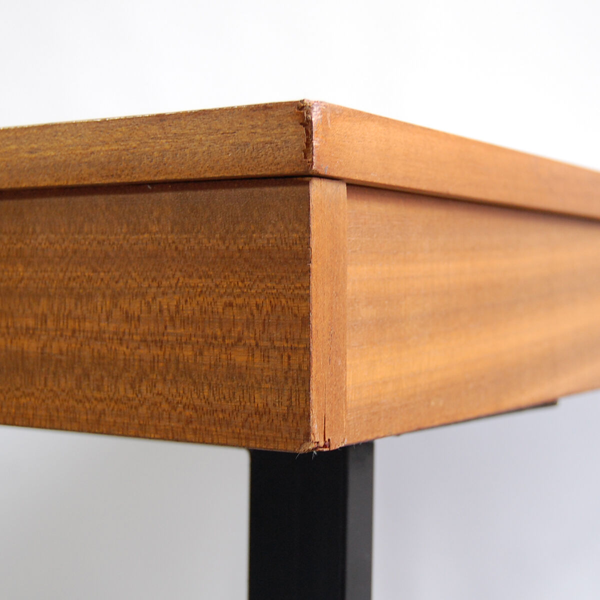 Dining table "G" by Pierre Guariche for Meurop 1960s