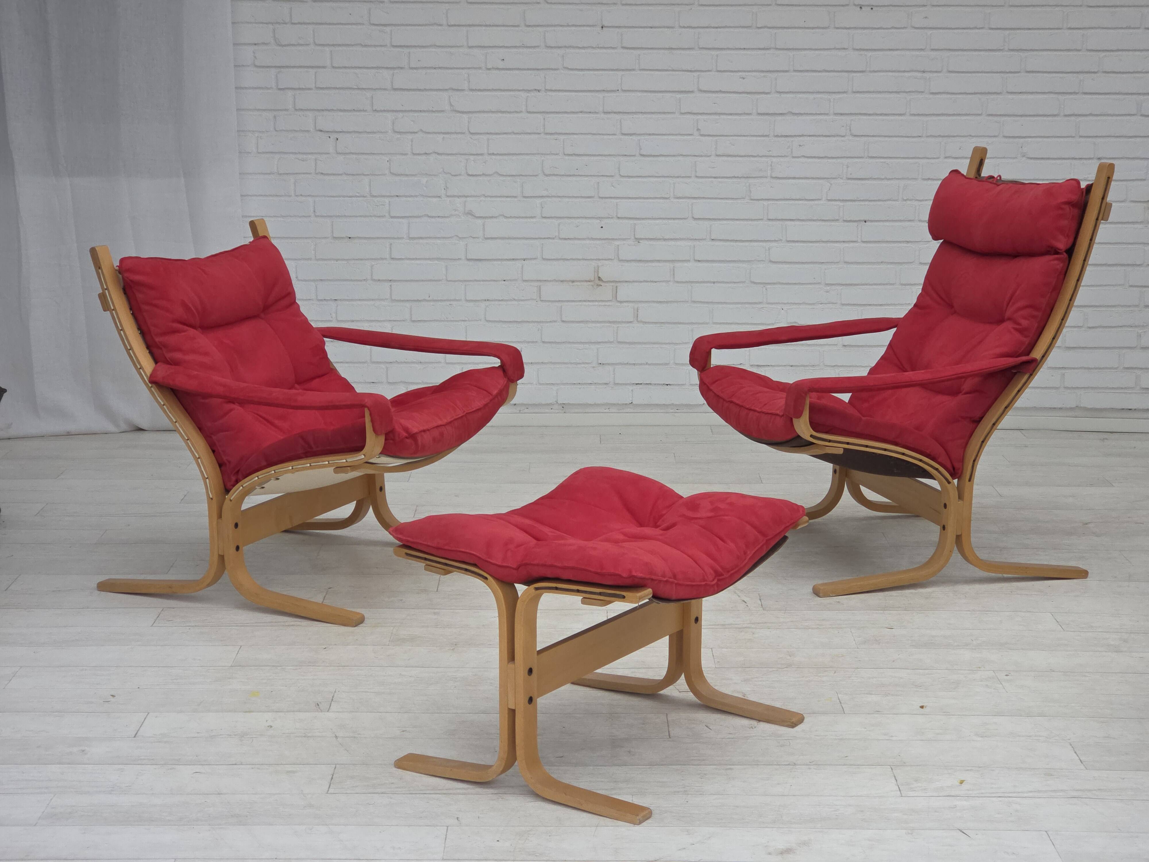 1970s, Norwegian design by Ingmar Relling, model "Siesta", set of 2 chairs.