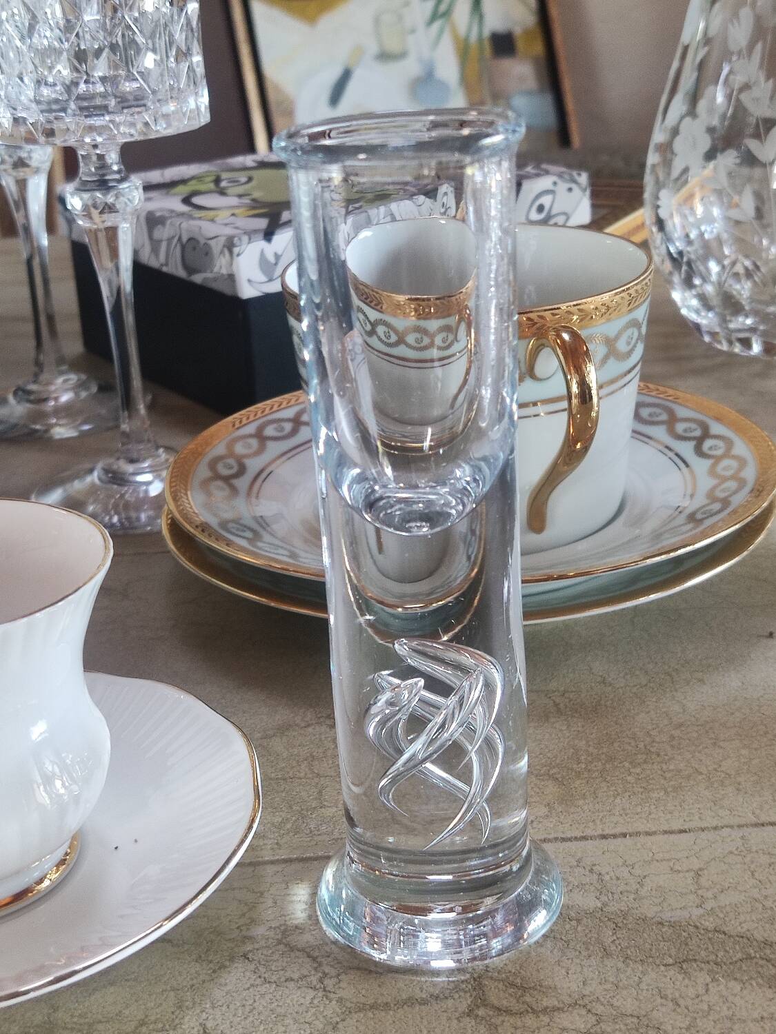 Bang olufsen crystal soliflore vase