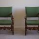 Fauteuils en chêne et laine, style Louis XIII, par un ébéniste français des années 1930