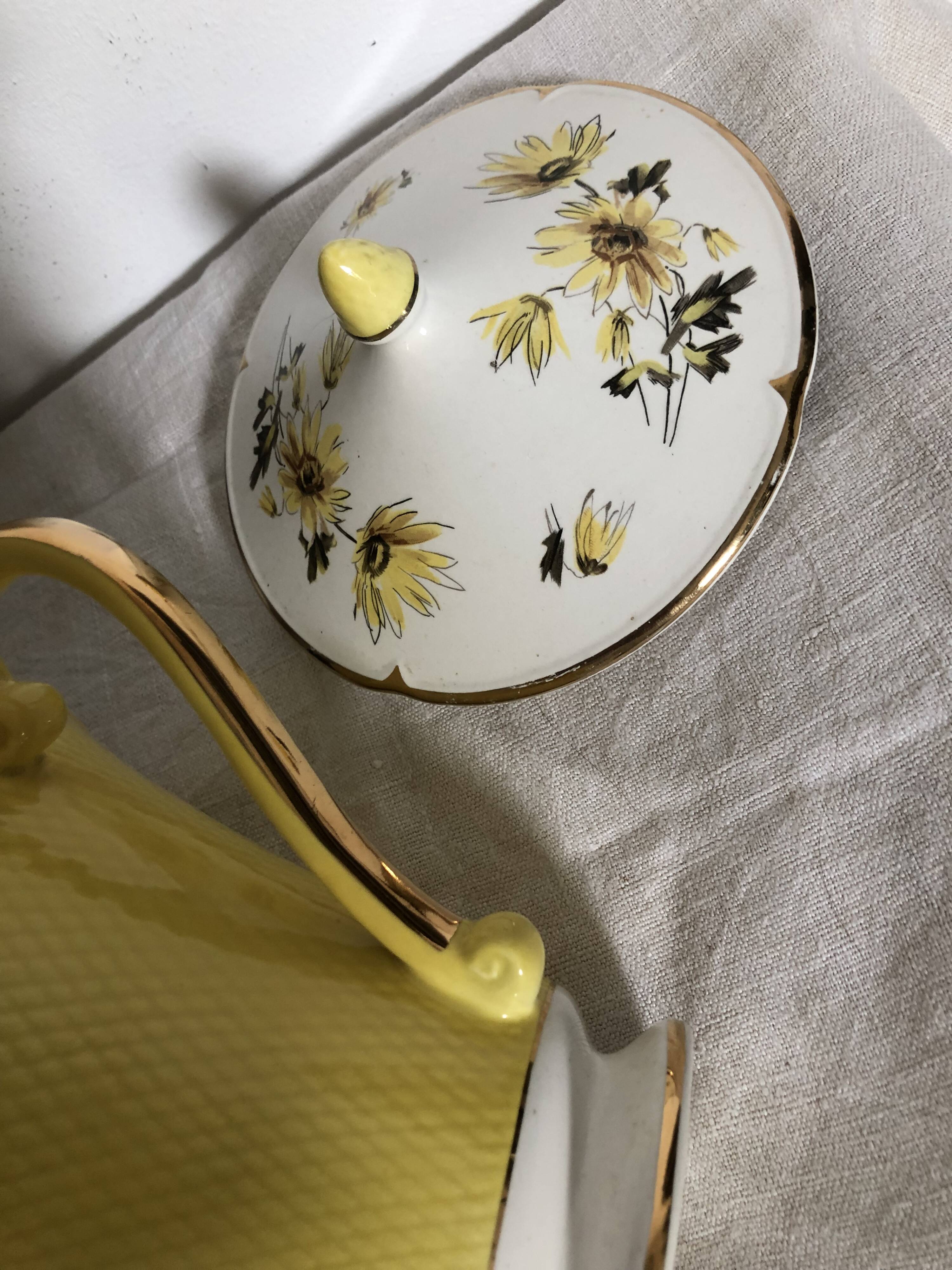 Cafetière vintage.Salins.