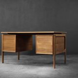 Vintage Mid-Century Danish Modern Brown Teak Desk by Arne Vodder